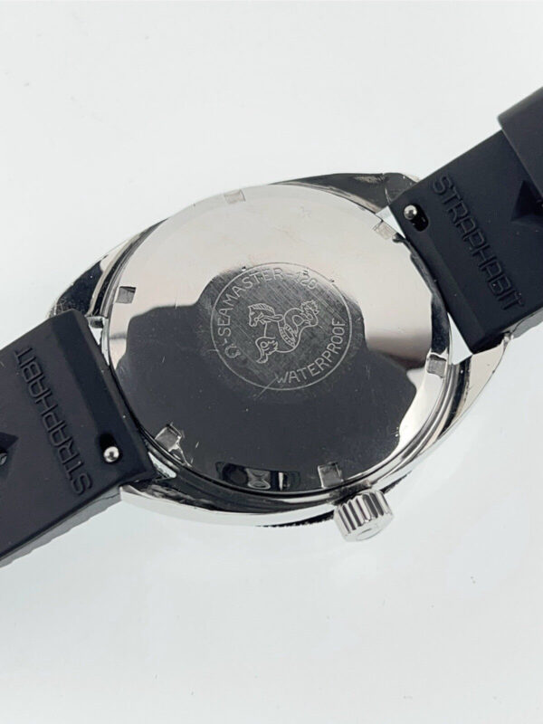 57_129e472f-f6f1-4f4e-a9ba-aaa18ea3f865 Omega Seamaster 120 Stainless Steel Black Dial 37mm Automatic Mens Watch 165.027