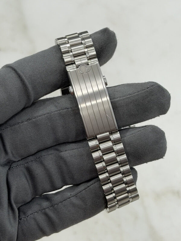 2024 Omega Speedmaster Moonwatch 42mm Black Dial Sapphire 310.30.42.50.01.002