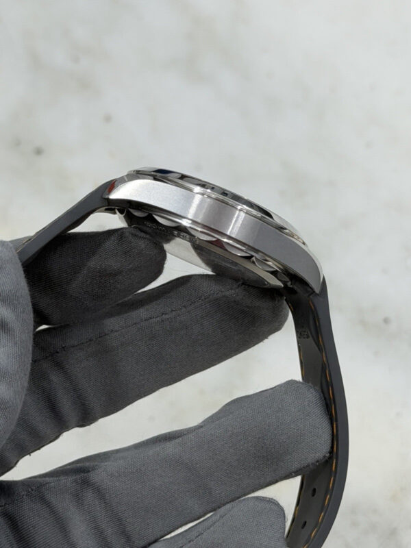 2023 Omega Seamaster Aqua Terra Automatic Rubber Strap Watch 220.12.41.21.02.002