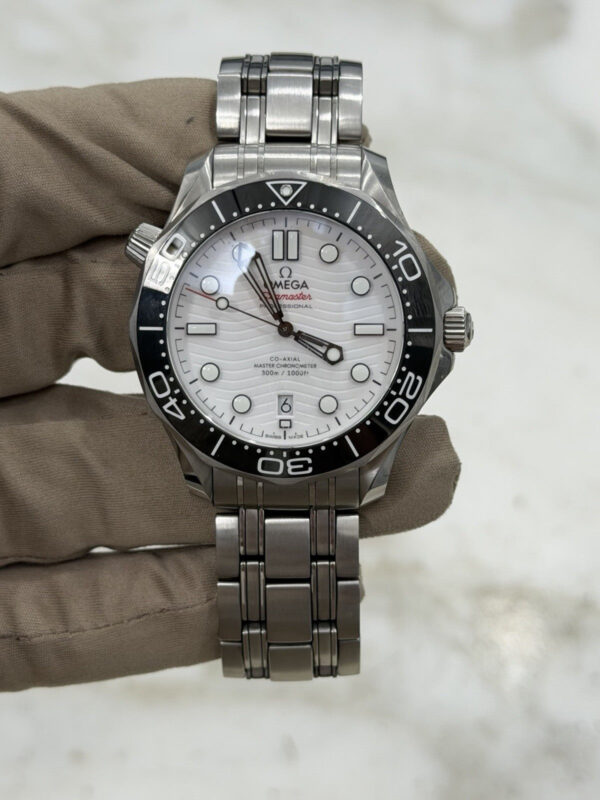 Omega Seamaster Steel White Dial 42mm Automatic Watch 210.30.42.20.04.001