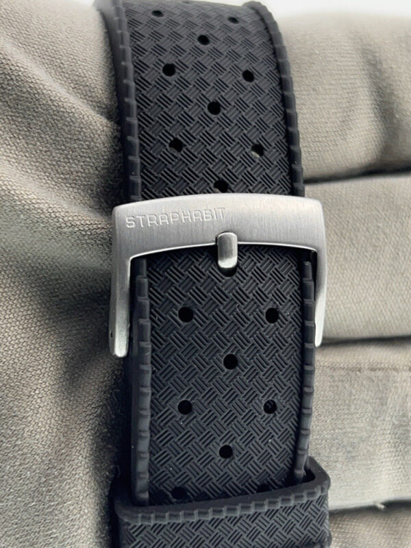 57_59d19ff9-d8e8-4e94-9eae-931012569060 Omega Seamaster 120 Stainless Steel Black Dial 37mm Automatic Mens Watch 165.027