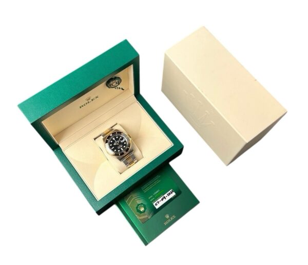 57_6be89d53-a43c-4494-8c74-88adbf822b84 Rolex Sea-Dweller Gold & Steel Black Dial 43mm Automatic Movement Men’s 126603