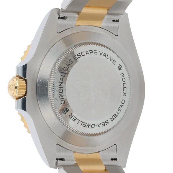 57_88452ec4-dbfc-40e6-b350-b5c919f7ff35 Rolex Sea-Dweller Gold & Steel Black Dial 43mm Automatic Movement Men’s 126603