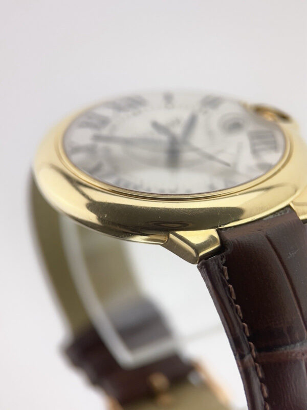 57_d3b218c4-f424-4468-9e87-4d120b14ea64 Cartier Ballon Bleu 18k Yellow Gold Silver Dial 42mm Automatic Mens W6900551