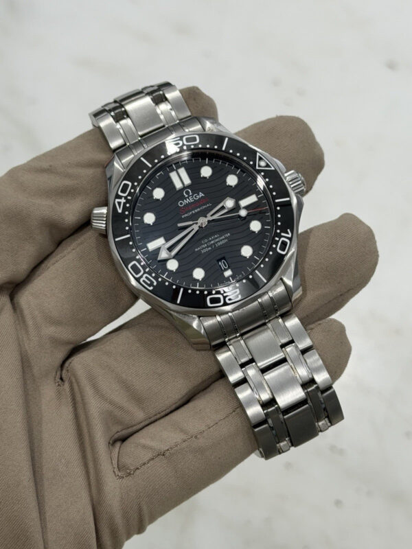 57_d5d8c17b-1d10-473f-8e29-518a5e67aff5 Omega Seamaster Men’s Black Dial Swiss Automatic Watch 210.30.42.20.01.001
