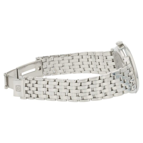 57_d72b3889-333f-48a7-88b8-990a974c37f2 Omega De Ville Prestige Steel Blue Dial 39.5mm Automatic 424.10.40.20.03.001