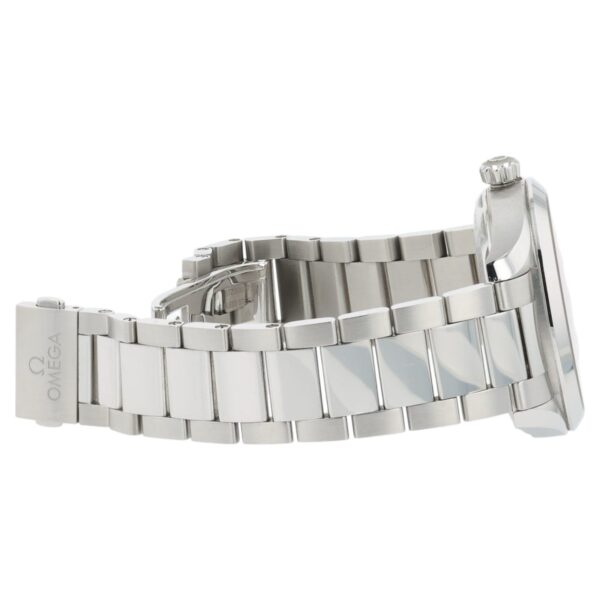 57_e3ba7ac6-3dcc-428d-a94c-04247fe71e79 Omega Seamaster Aqua Terra Blue Dial Steel 41mm Automatic 220.10.41.21.03.002