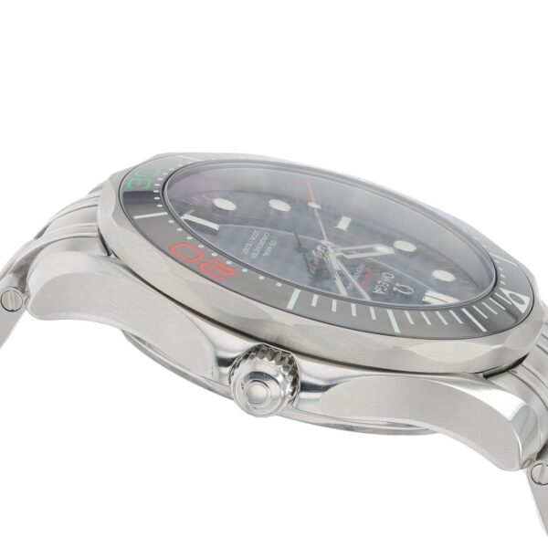 57_e6b67bda-4a68-4a51-a872-0b70999a0071 Omega Seamaster Diver Steel Black Dial 41mm Automatic Men’s 522.30.41.20.01.001