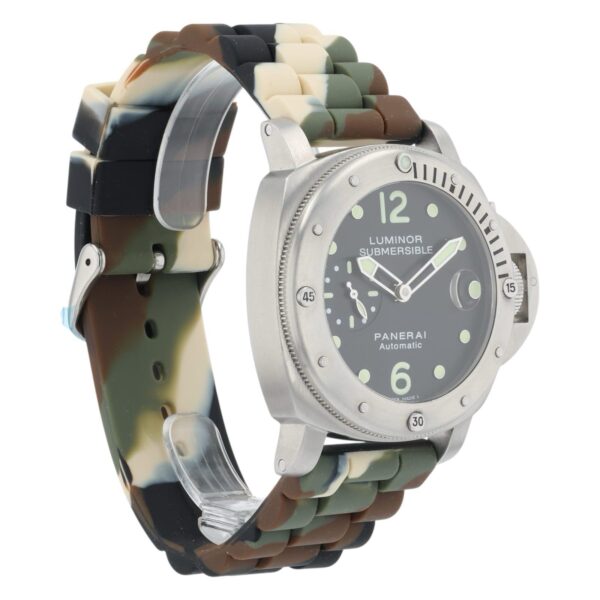 Panerai Luminor Submersible Stainless Steel Black Dial 44mm Automatic PAM00024